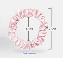 Ladda upp bild till gallerivisning, Scrunchie Set i 100% Mullbärssilke 22 Momme - Medium, Set om 5 stycken
